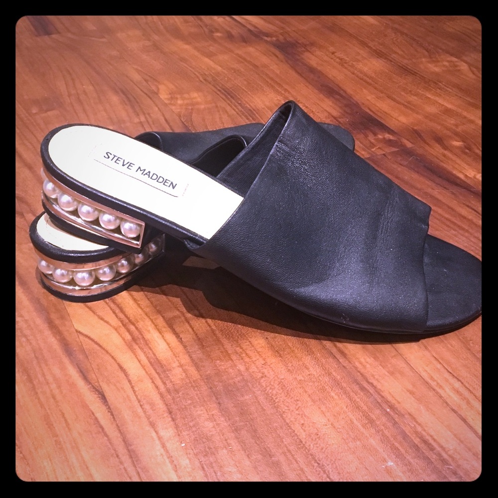 Steve Madden Pearl Heel Slides